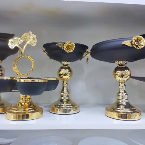 سرویس پذیرایی آناهید( پس کرایه)