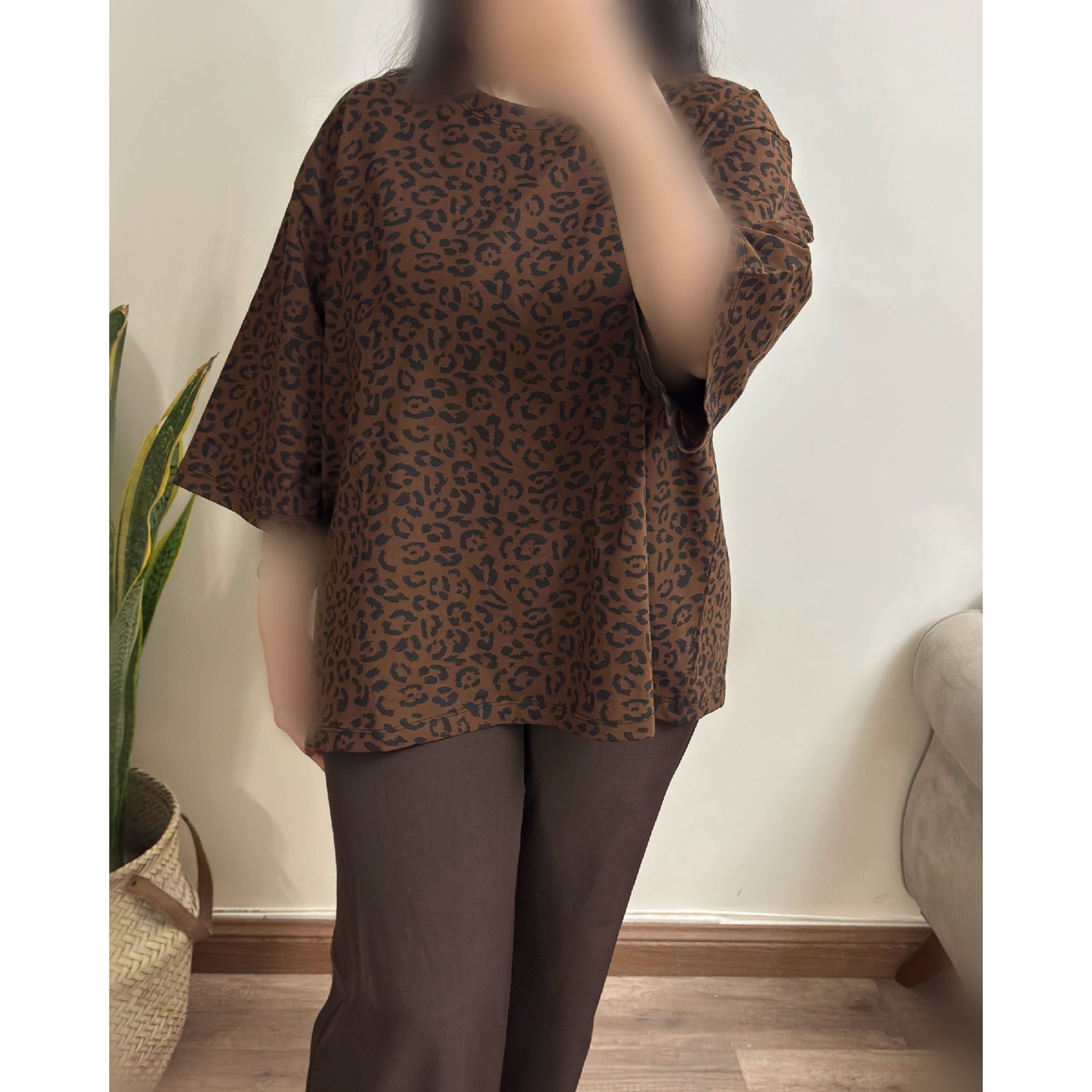 تیشرت قواره بزرگ پلنگی زنانه مناسب تا سایز 60