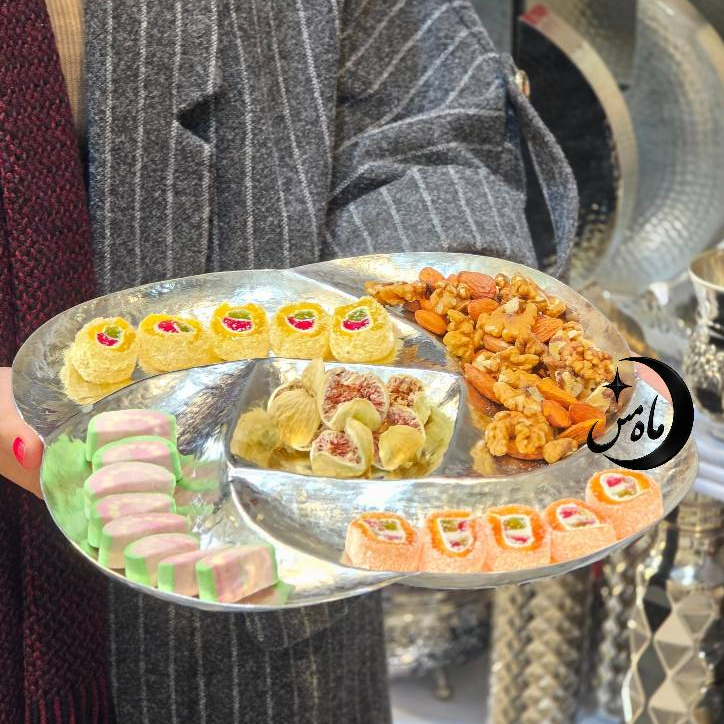 اردوخوری مسی لوتوس
