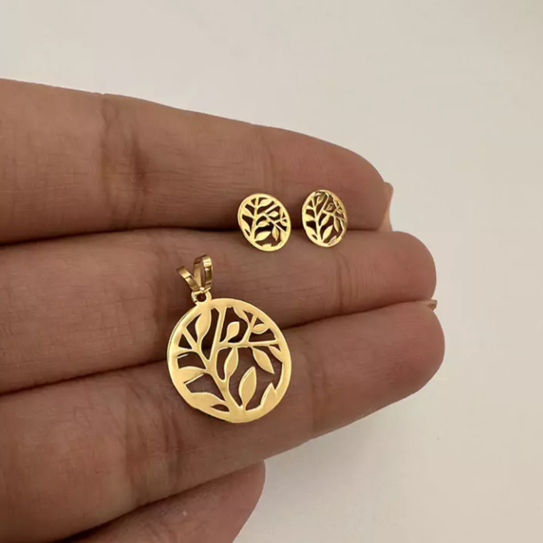 نیم ست طلا طرح برگجدید