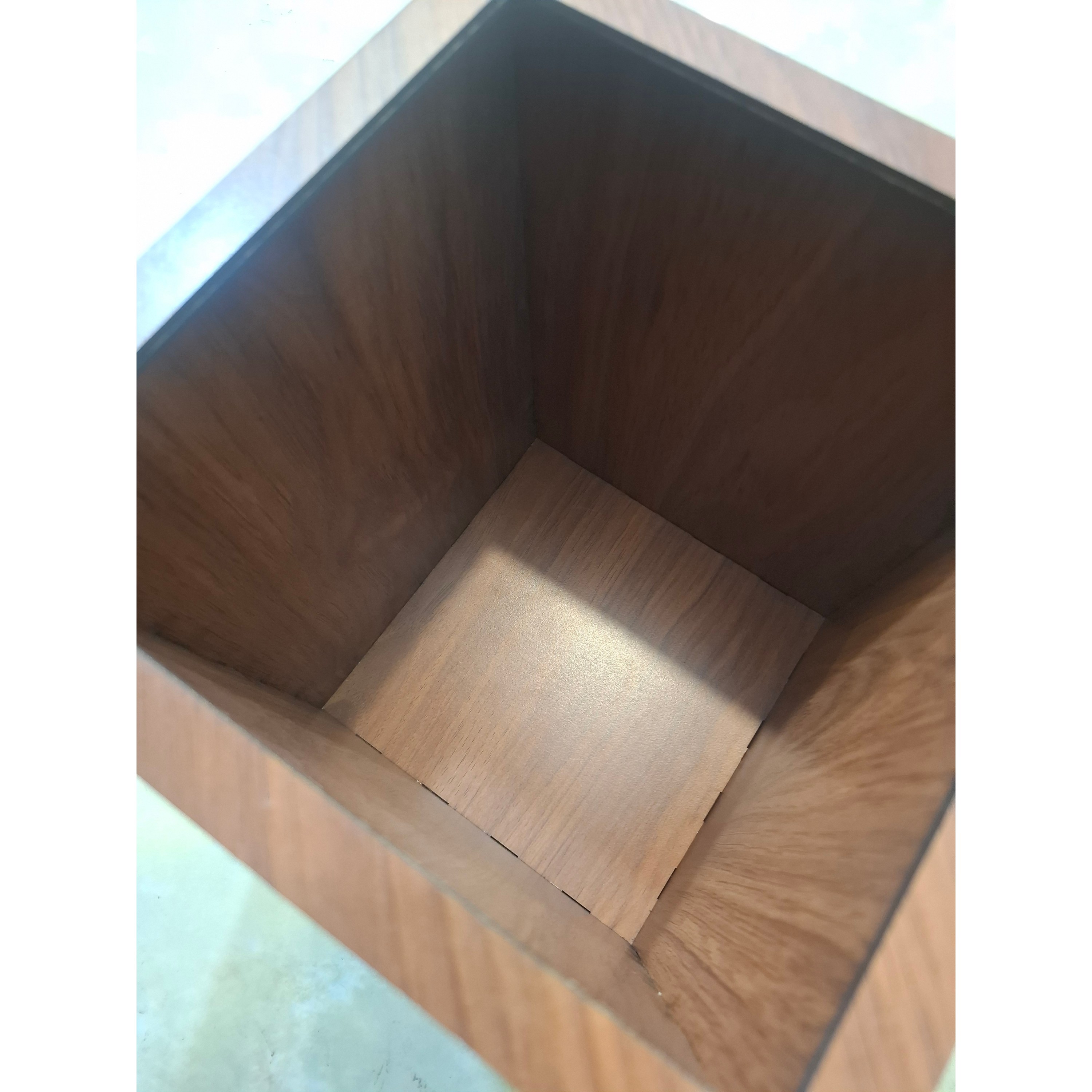 ست سطل و جا دستمال کاغذی چوبیجدید