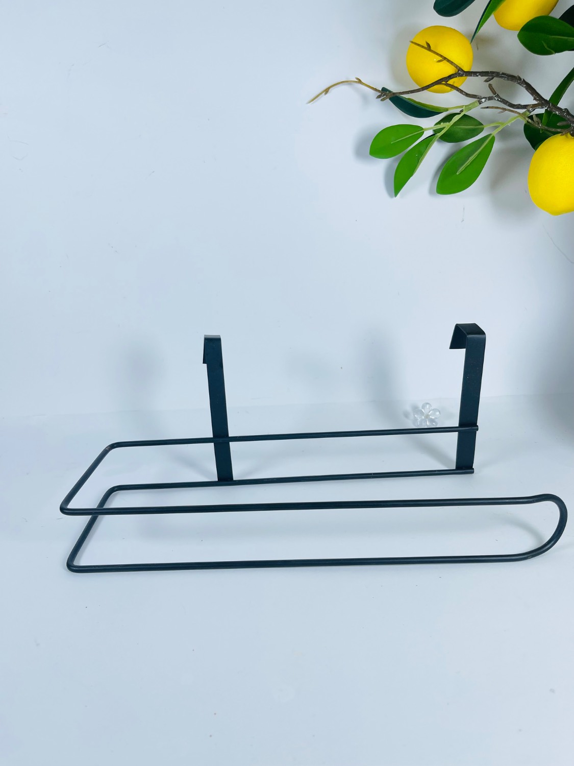 آویز حوله و دستمال رولی کابینتی