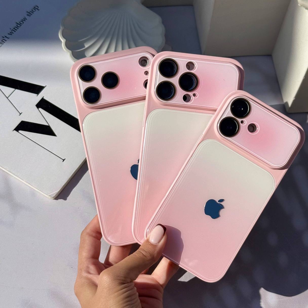 قاب گوشی آیفون 16 نرمال لنز پینکی گرادینت iphone 16 normal