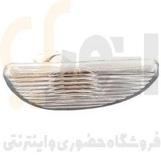 راهنما سفید روی گلگیر راست تیبا سامیکو