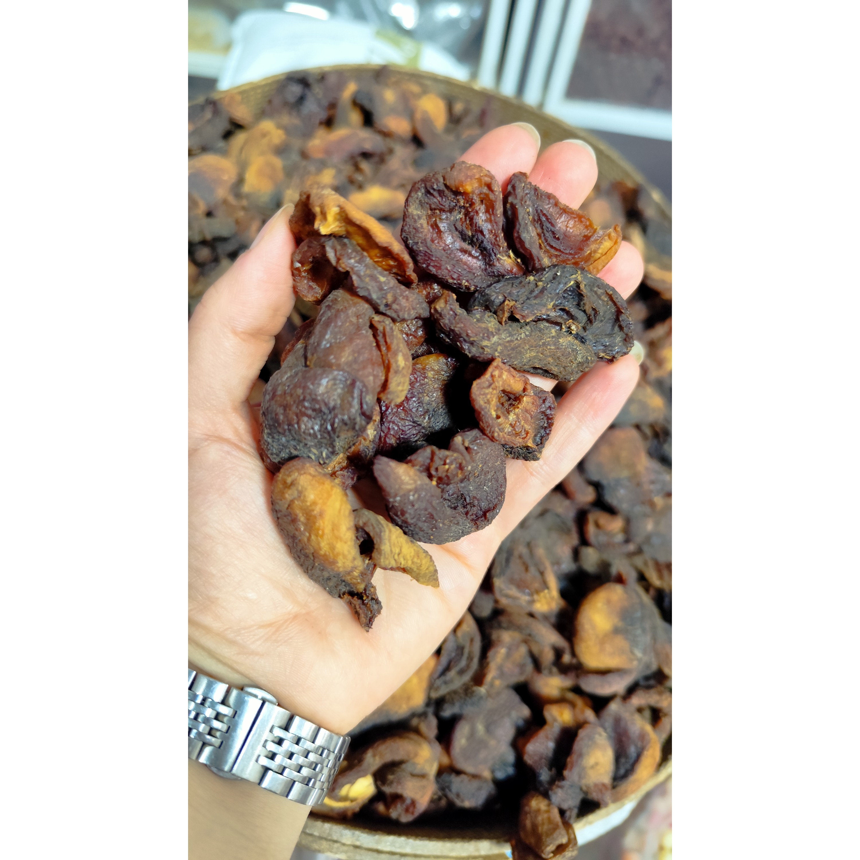 برگه زردآلو آفتابی ارگانیک تیره رنگ خوشمزه (نیم کیلو)