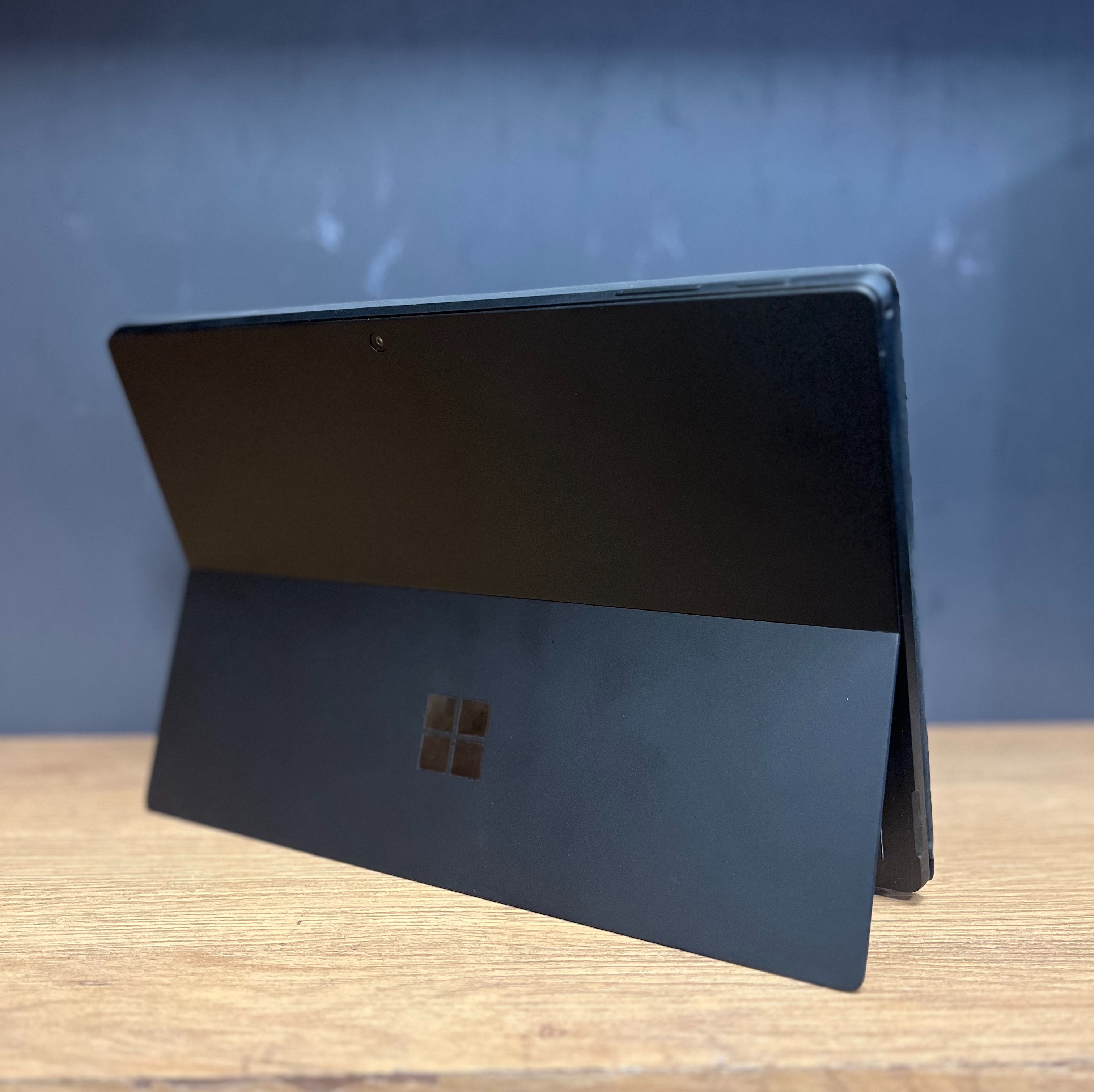 Pro 7 Microsoftجدید