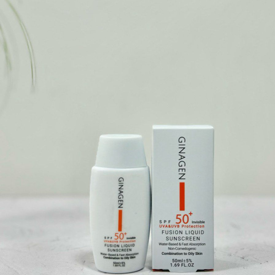 ضد آفتاب بی رنگ ژیناژن پوست چرب ومختلطSPF50
