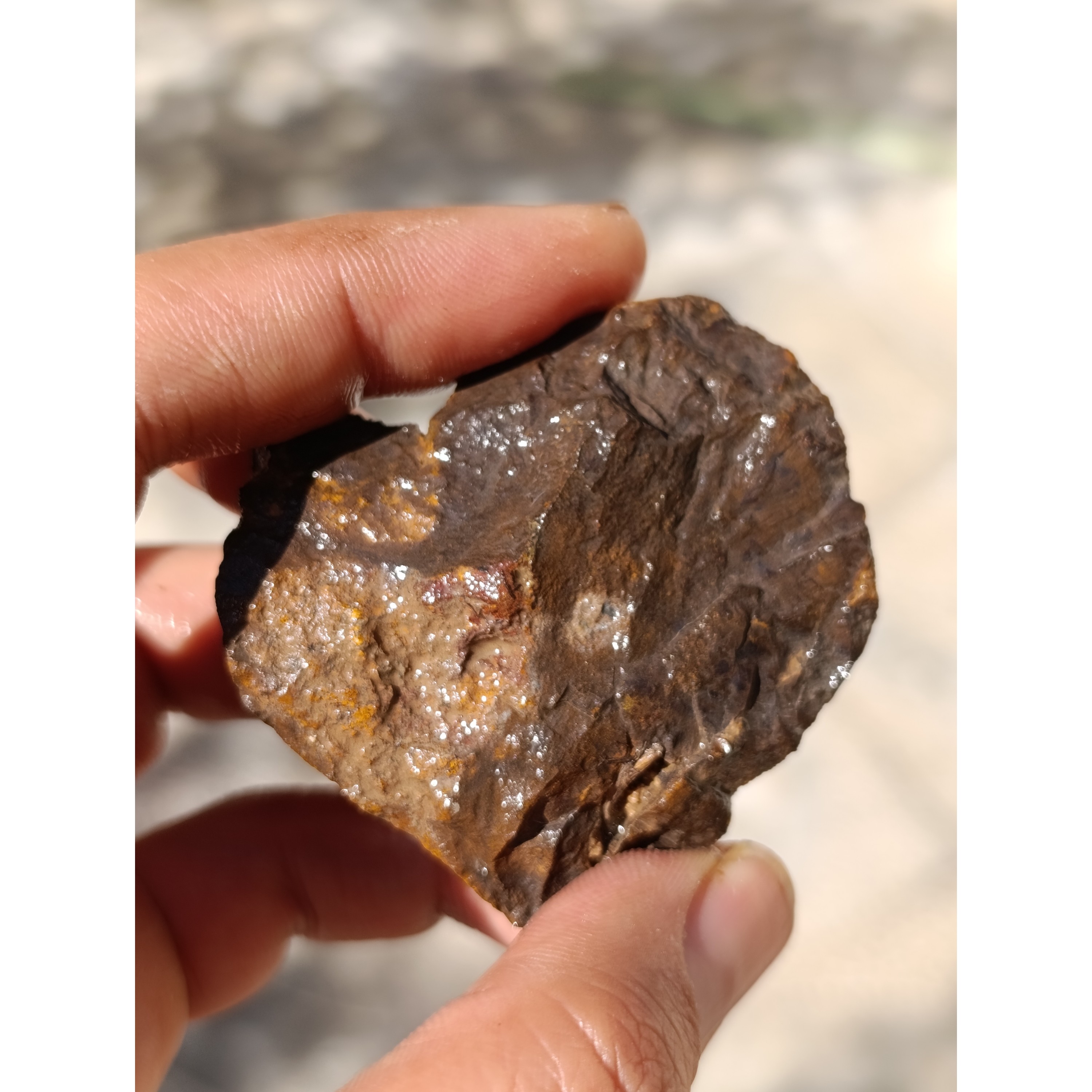 سنگ حدید سماقی هبهاب بزرگ و سنگین 