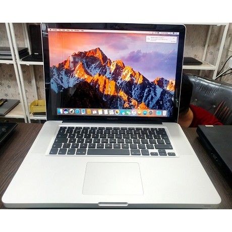 لپ تاپ مک بوک اپل cpu i7مدل a1286