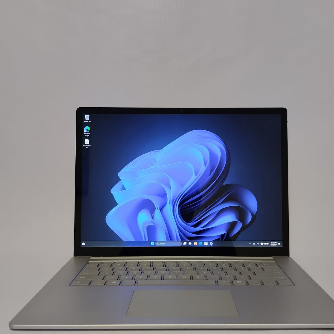 لپتاپ corei5 سرفیس مدل laptop 3 نسل یازده 16جدید