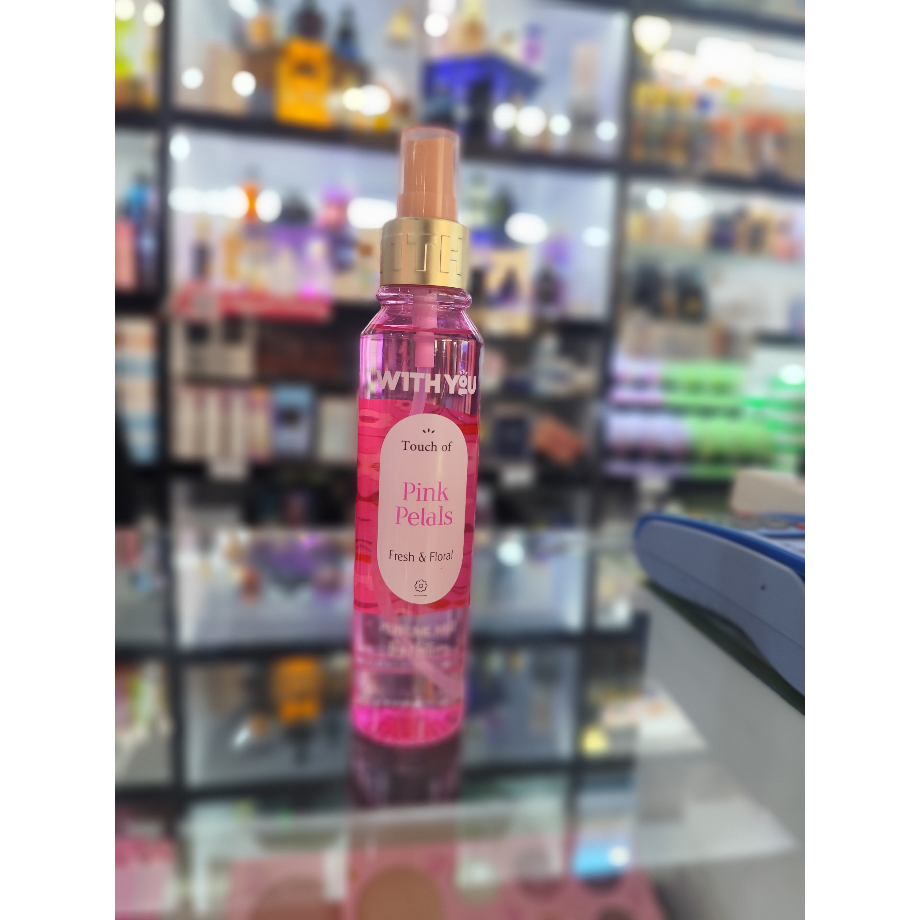 بادی اسپلش ویت یو مدل Pink Petalsجدید