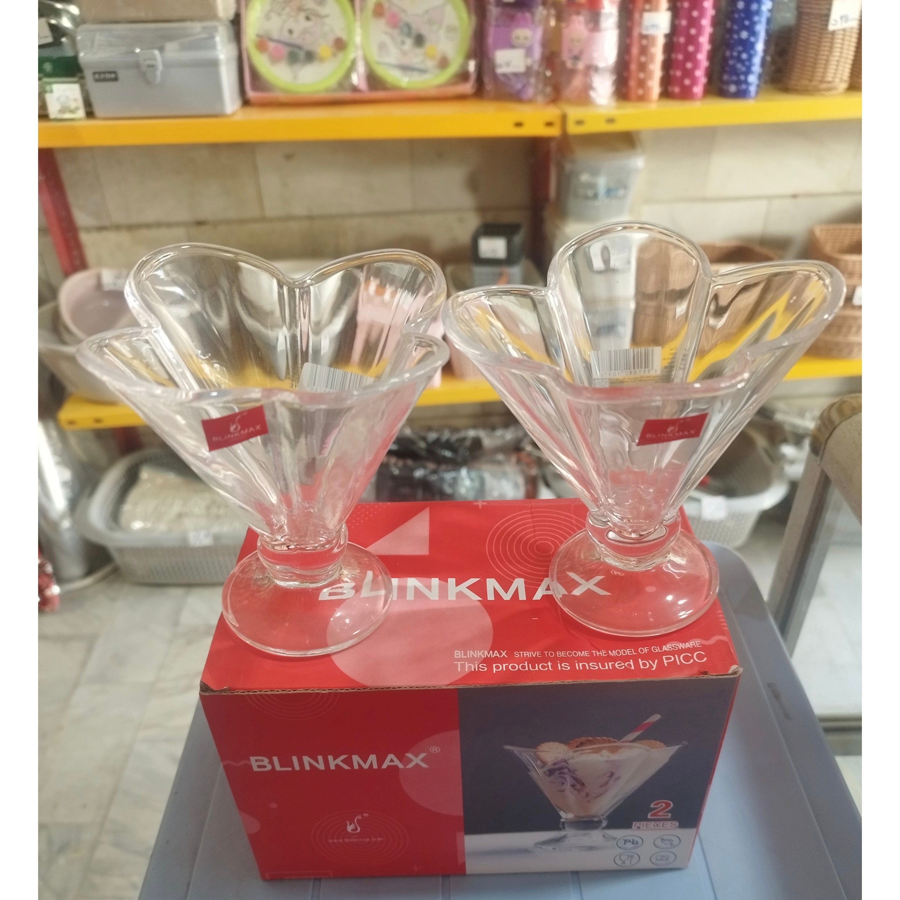 بستنی خوری بلینک مگس