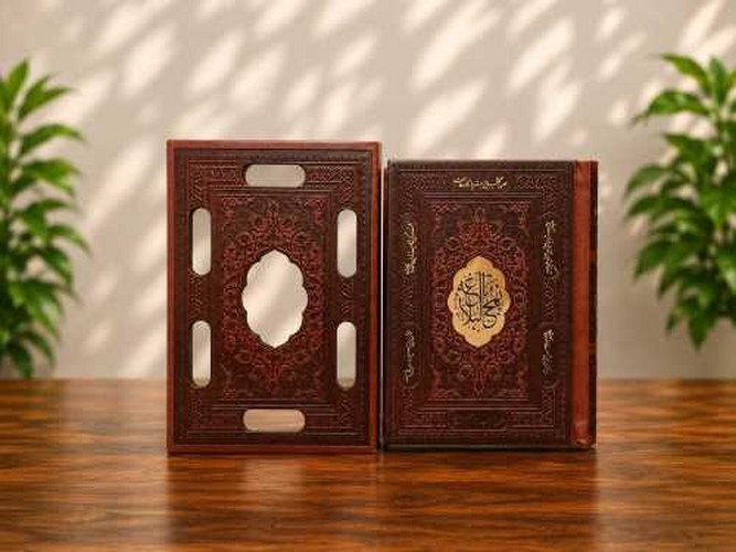 نهج البلاغه جیبی چرم پلاک دار قابدار (پیام عدالت)