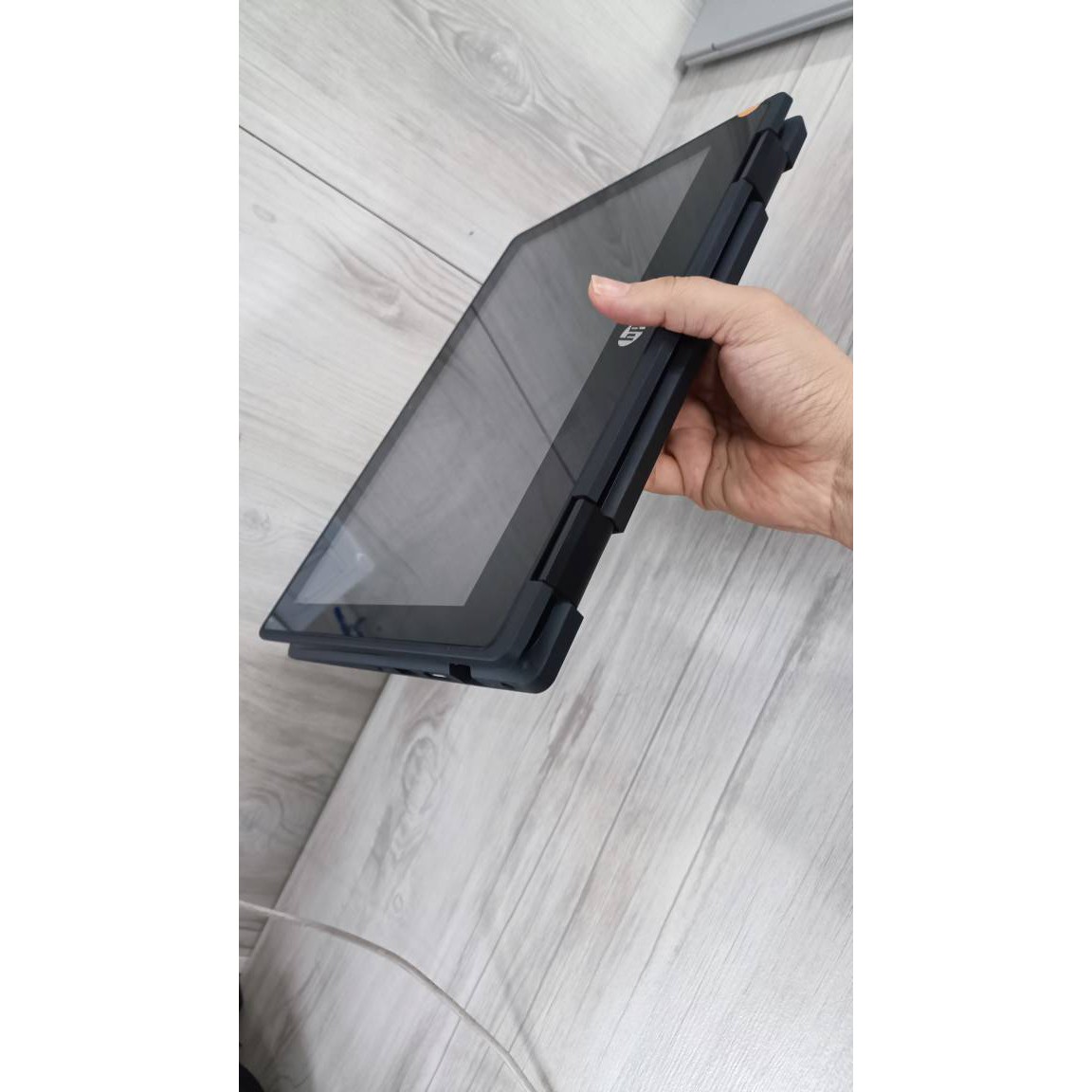 لپتاپ اچ پی تاچ با قلم اچ پیجدید