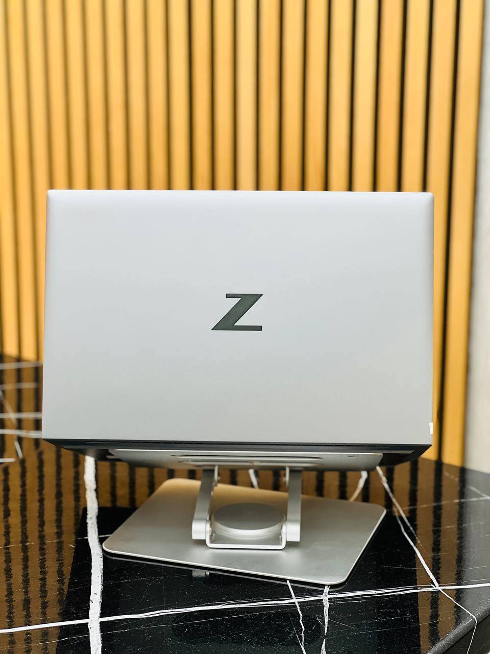 Hp Zbook Firefly 15 G8جدید