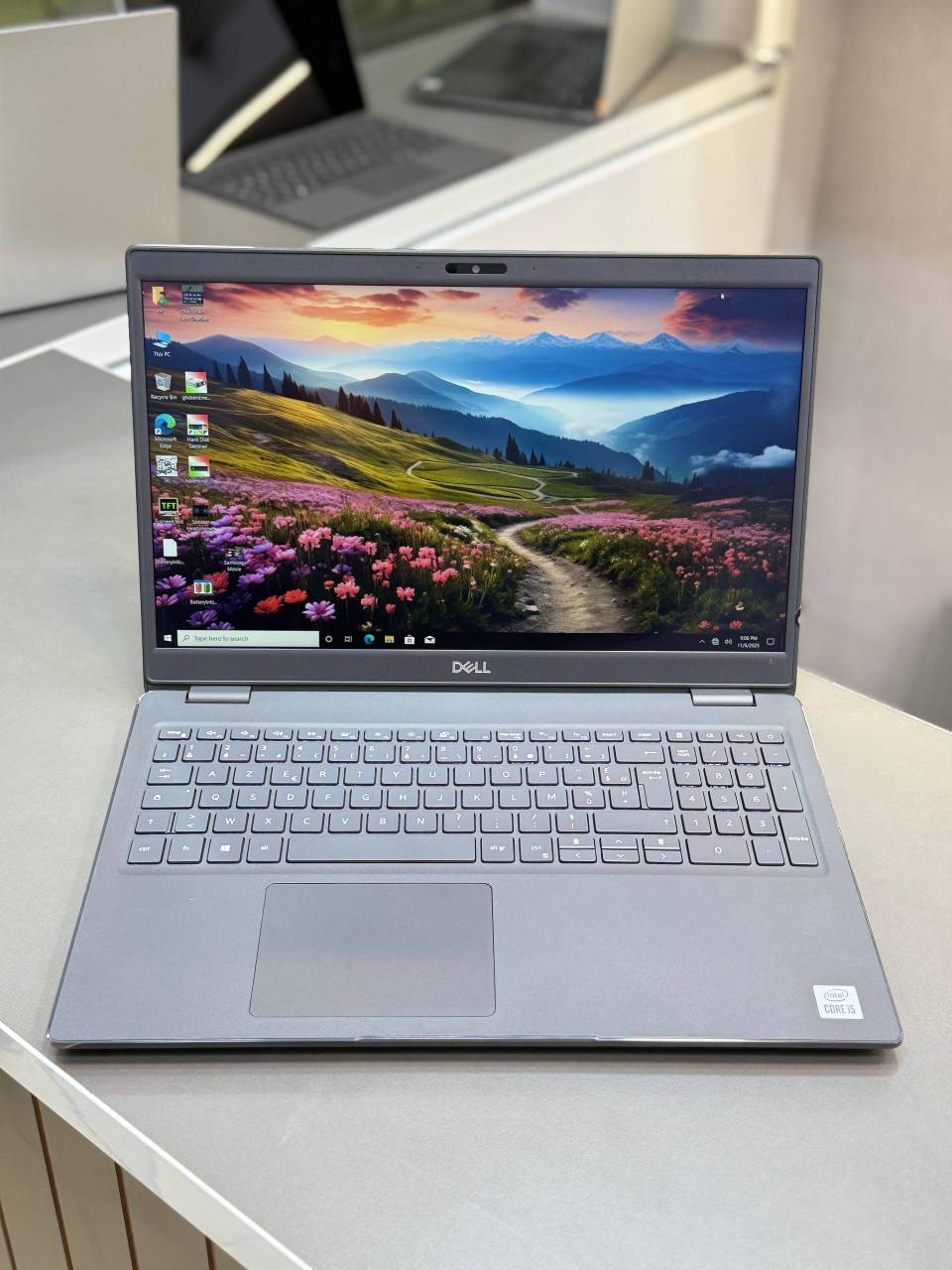 Dell Latitude 3510جدید