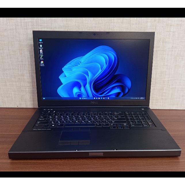 لپتاپ گرافیک دار DELL M6800 هارد SSD