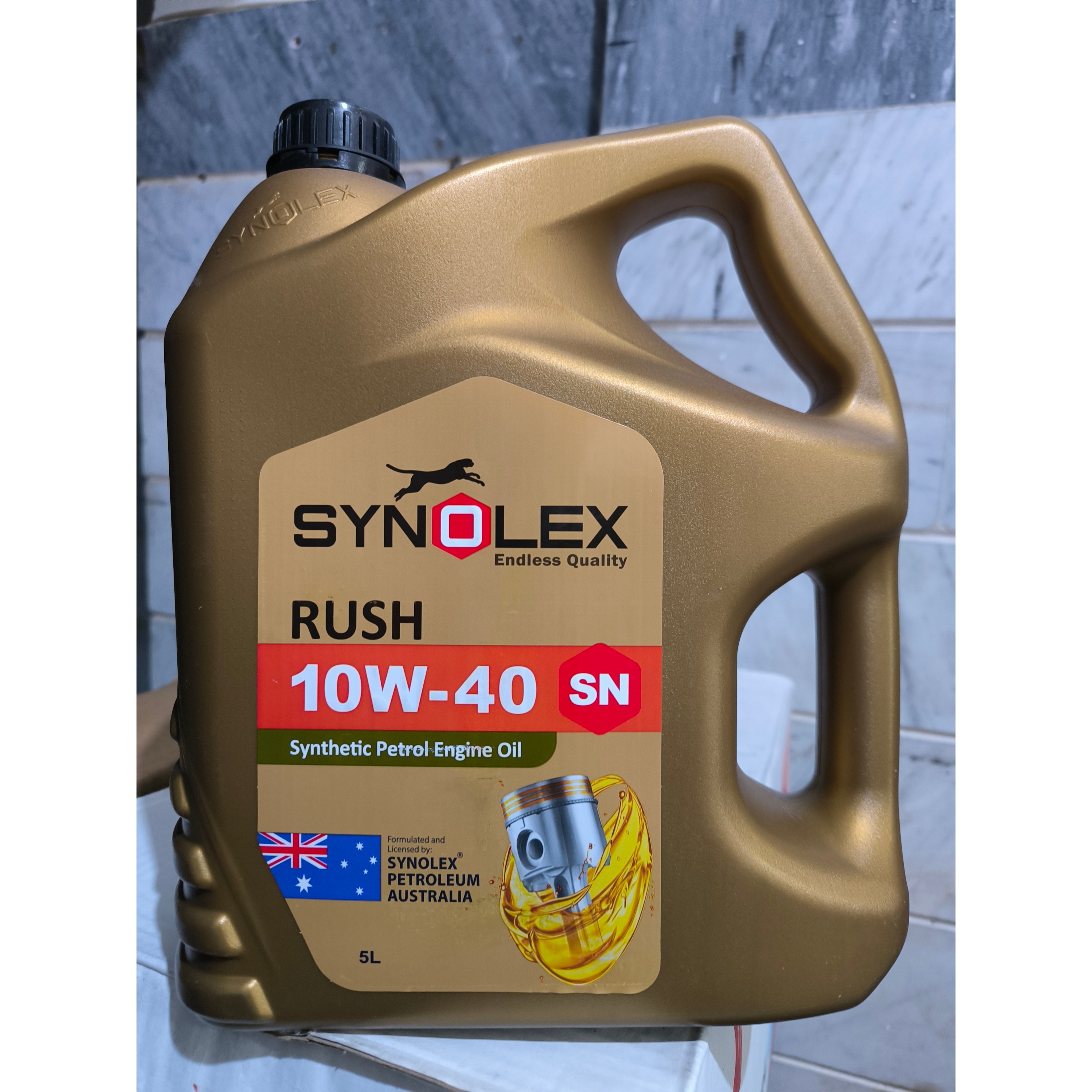 روغن موتور سینولکس 10w40 SN پنج لیترجدید