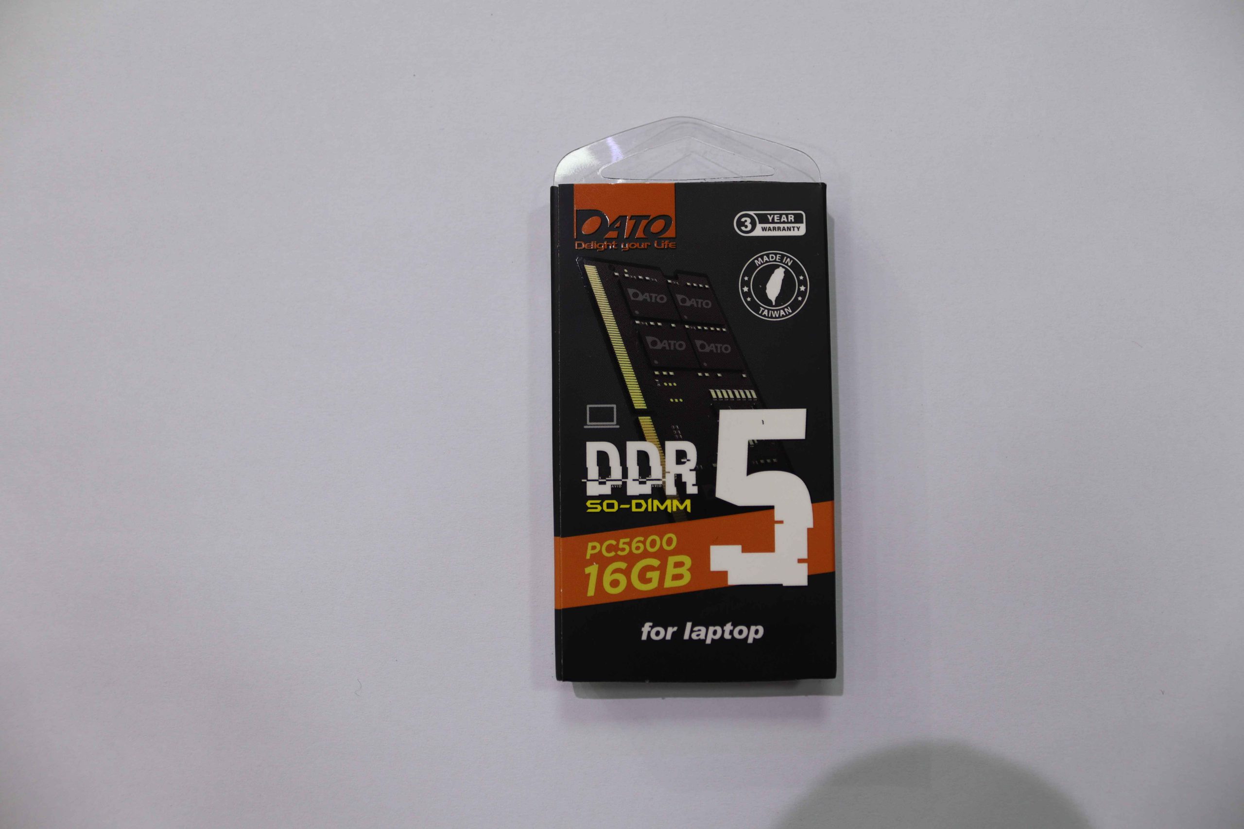 رم لپتاپ داتو تک کاناله مدل CT32 فرکانس 5600 مگاهرتز DDR5 تایمینگ CL46 ظرفیت 16 گیگابایت با گارانتی تک نوینجدید