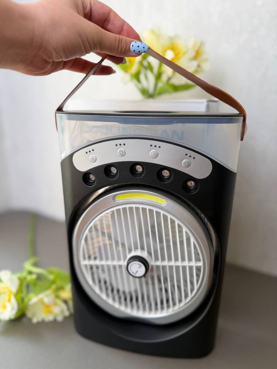 پنکه مه پاش رومیزی شارژی LED دار مدل YT M 2052