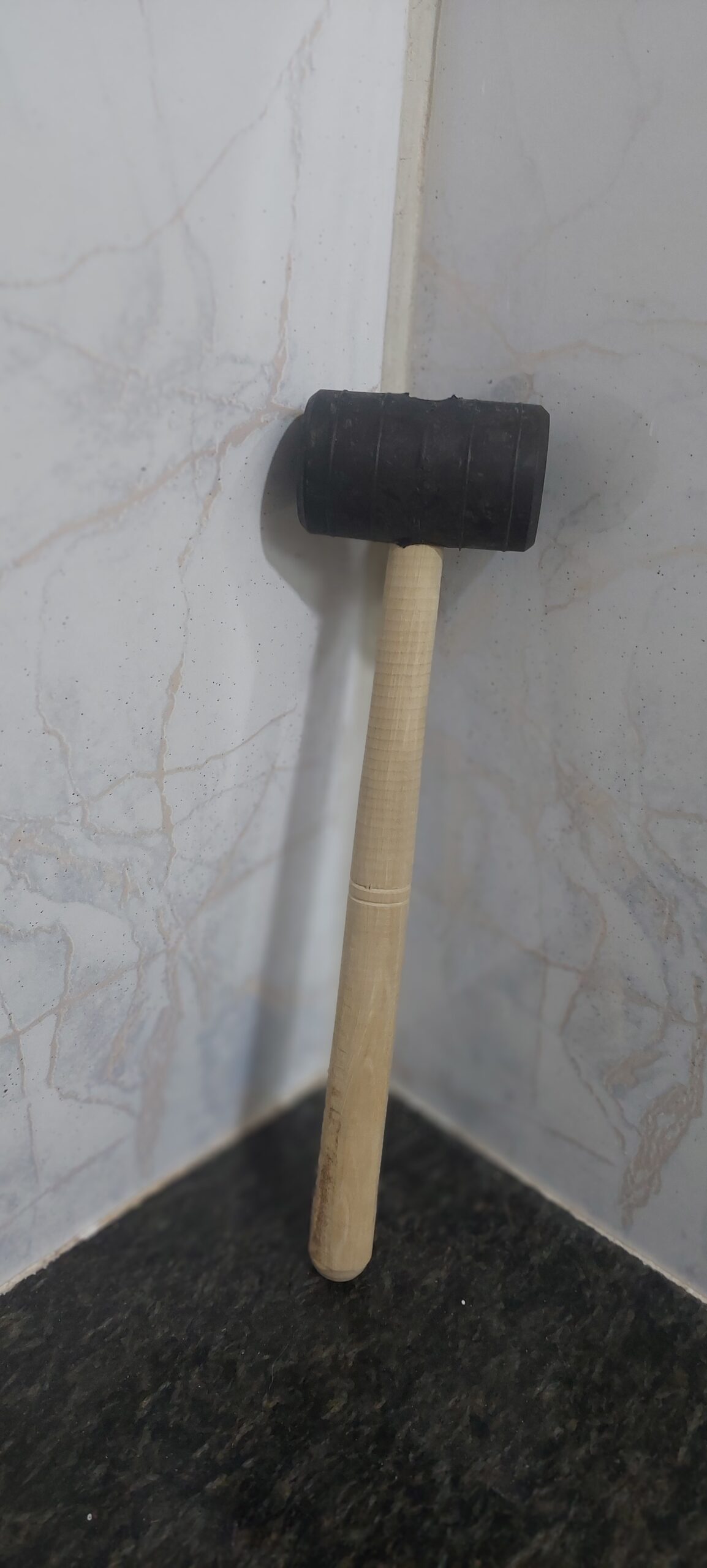 چکش لاستیکی دسته چوبی کوچک
