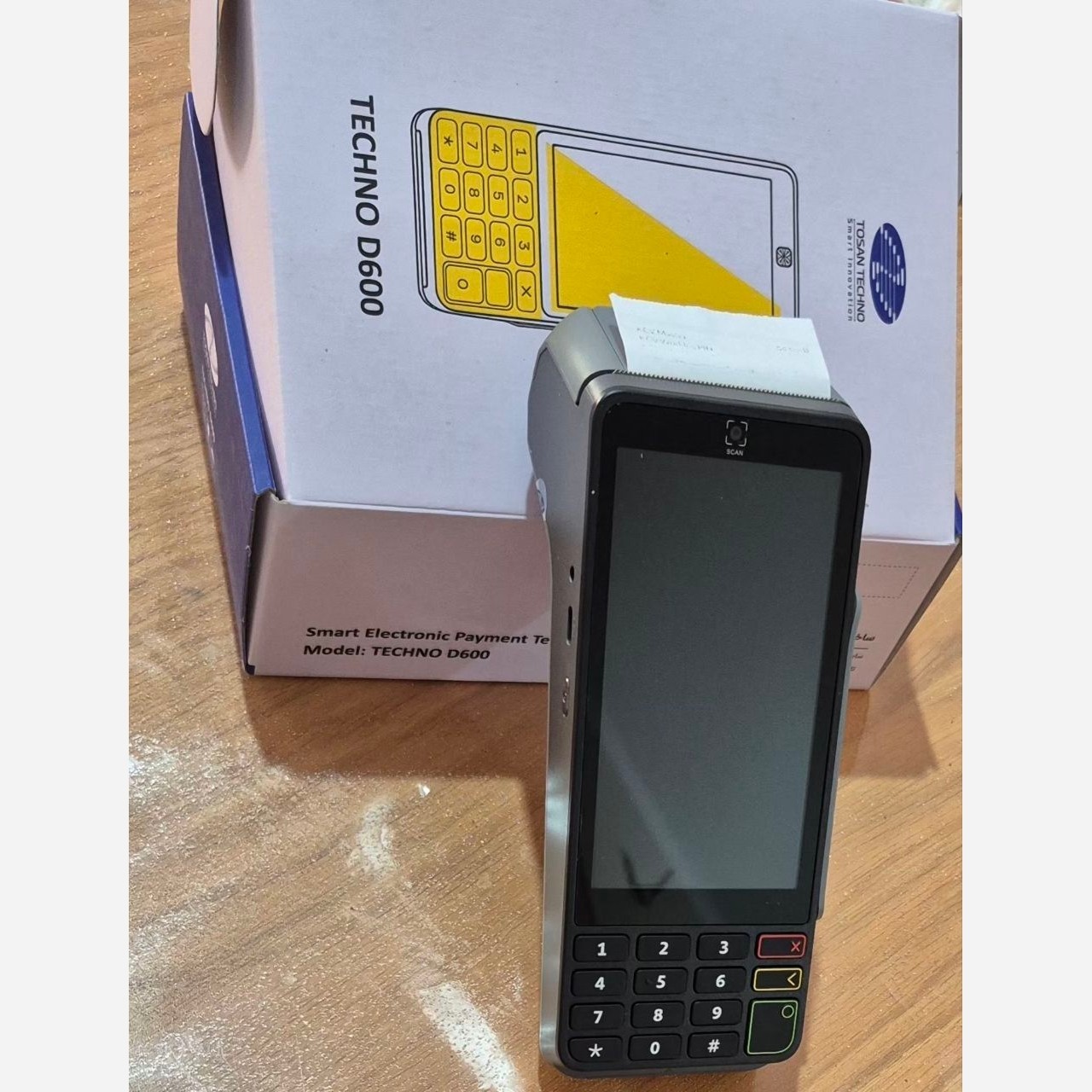 کشلس AK600، کش لس AK600