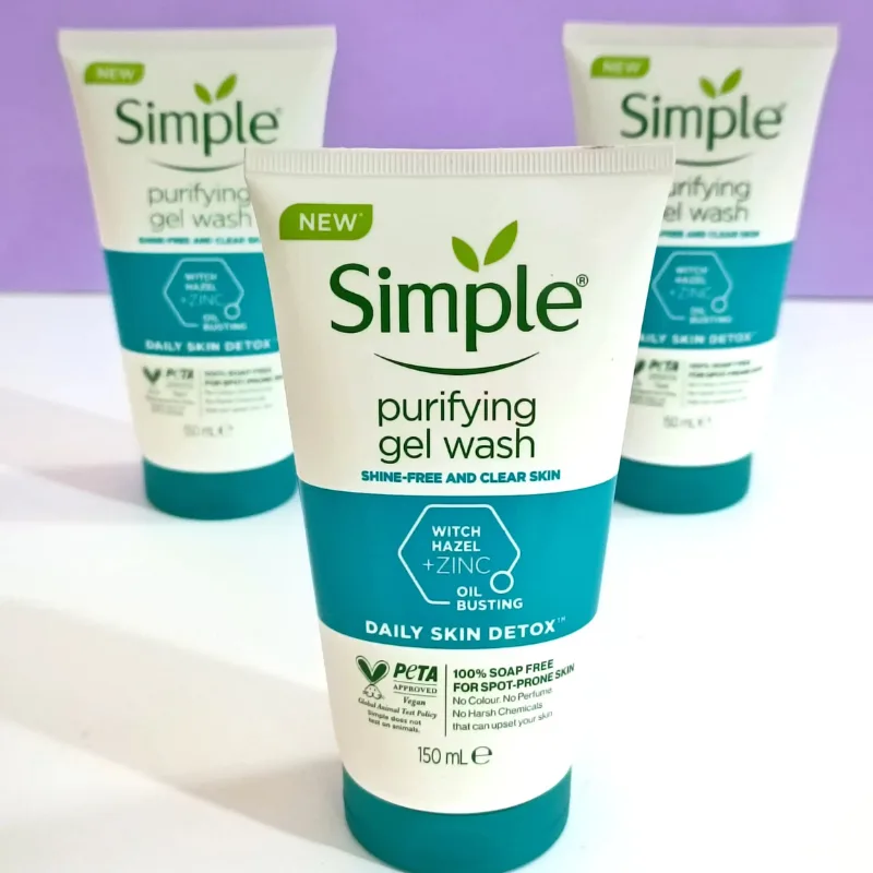 ژل شست و شوی صورت سیمپل Purifying مناسب پوست چرب و لک دار حجم 150 میلی لیتر