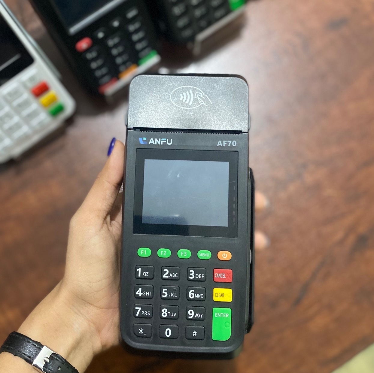 دستگاه کارتخوان مدل anfu af70جدید