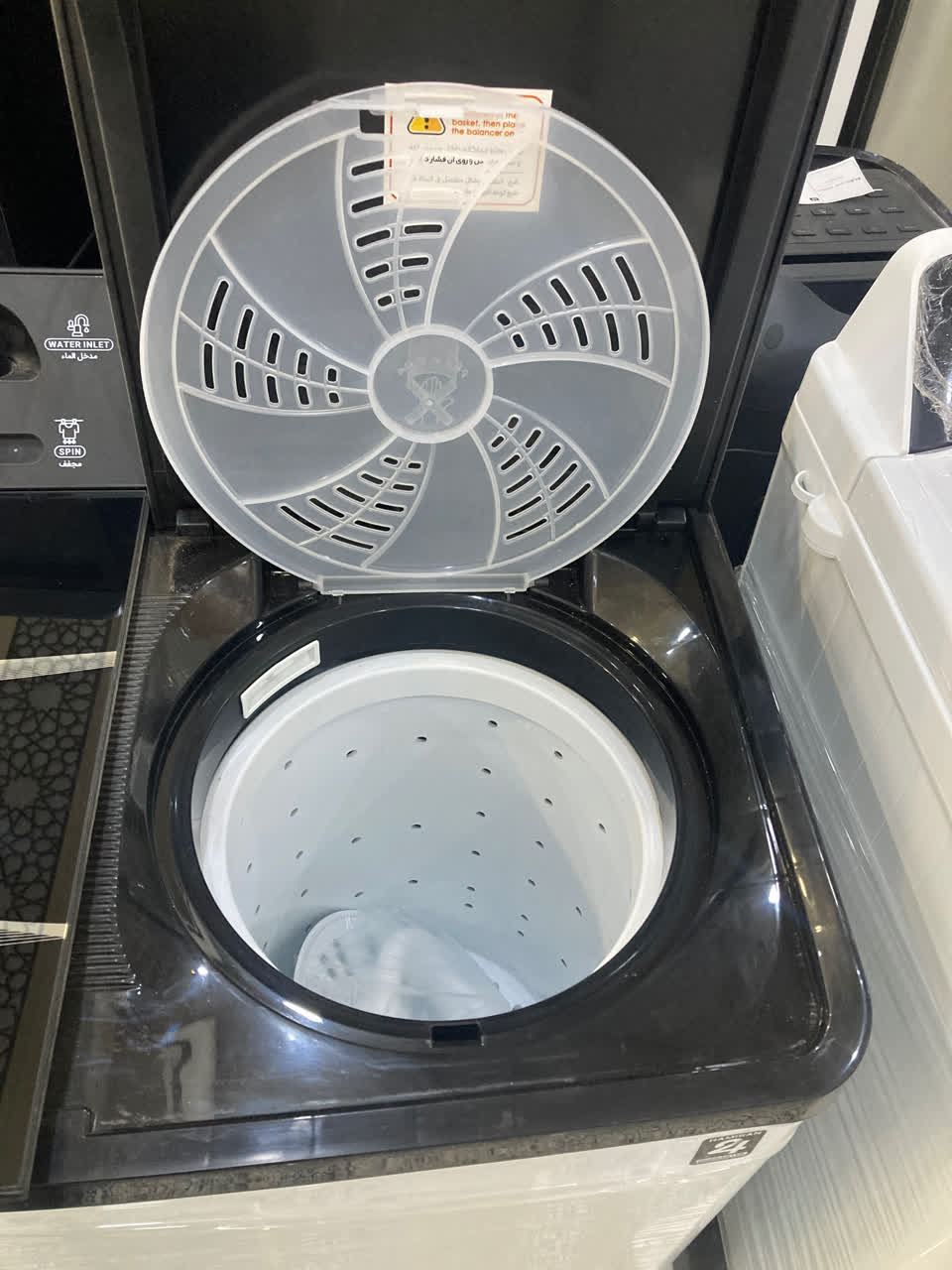 ماشین لباسشویی 12 کیلوگرم نیمهاتوماتیک فریدولین مدل Swt120gجدید