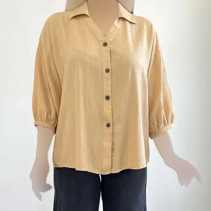 شومیز مانتویی آیوا کد 1370 جنس پارچه آیوا سایز 1 و 2جدید