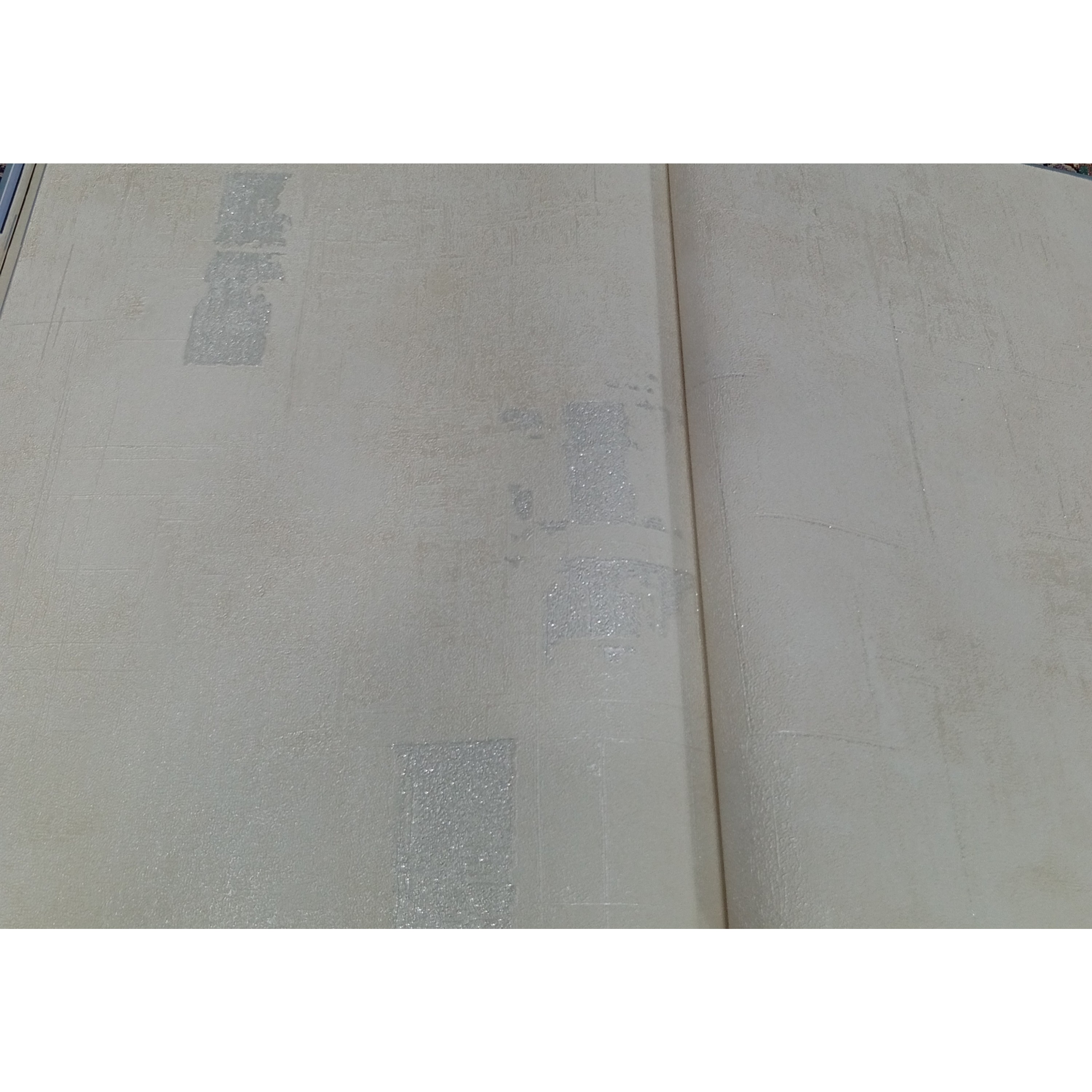 کاغذدیواری طرحدار خلوت