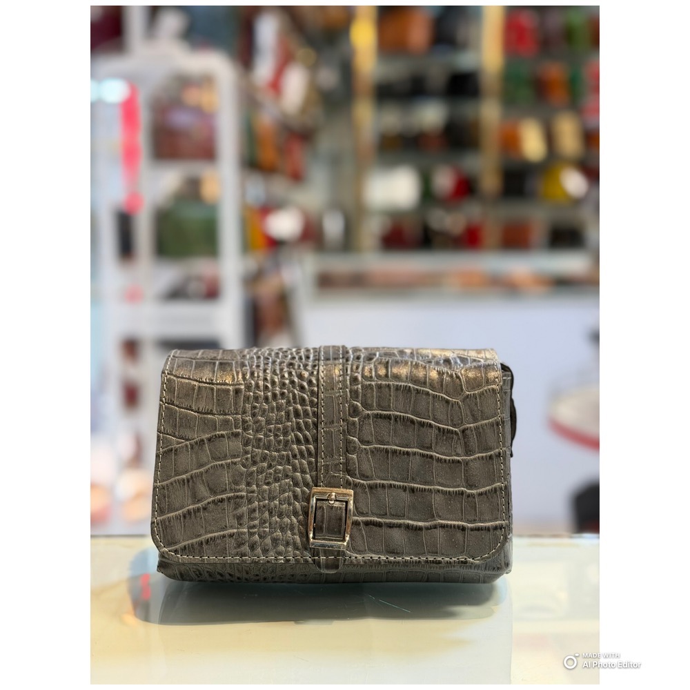 کیف دوشی دخترانه چرم کد 5580
