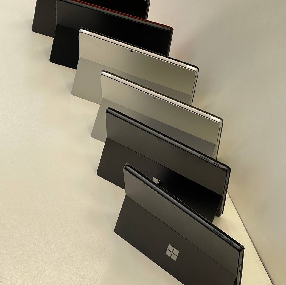 تبلت لپ تاپ 13 اینچی مایکروسافت سرفیس پرو Microsoft Surface Pro 8جدید