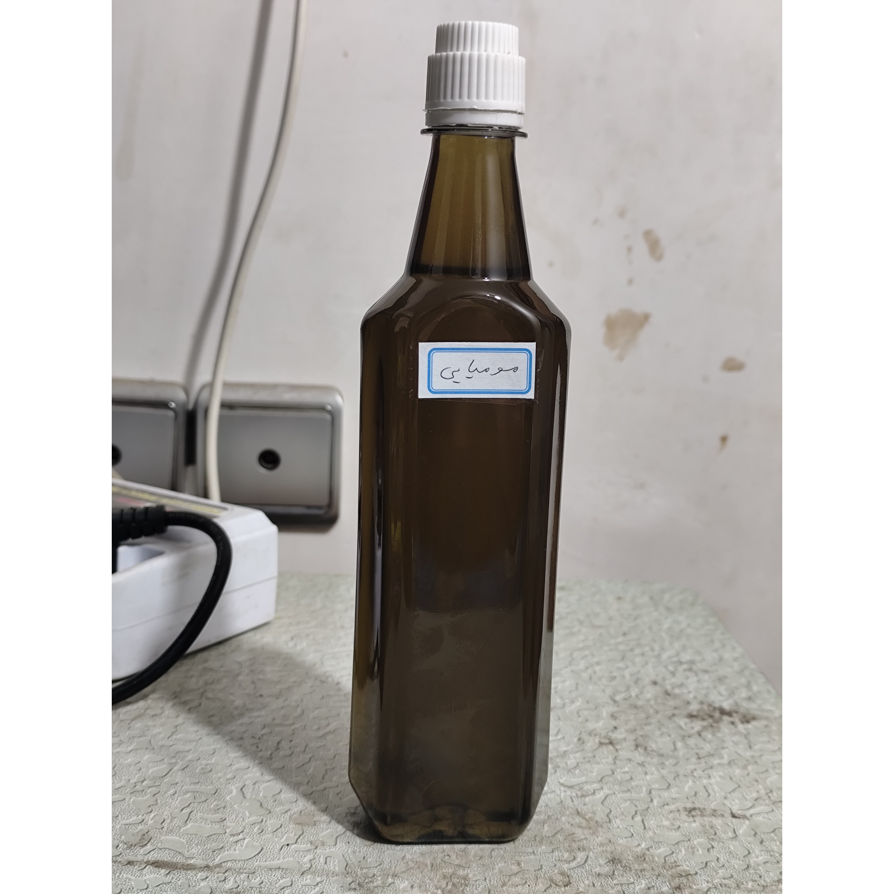 روغن مومیایی (موثر در گرفتگی عضلات و تسکین دهنده) روغن مومنایی مومیایی نیم لیتری 