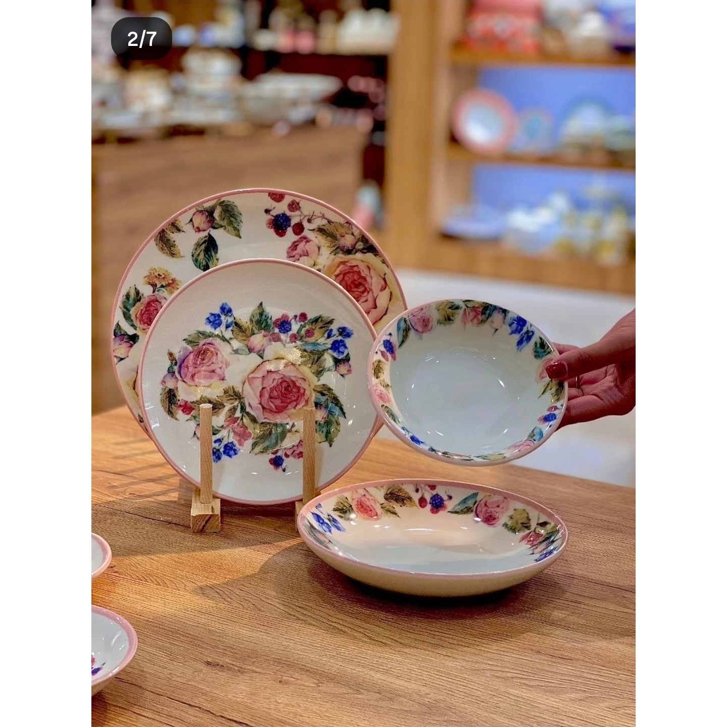 سرویس غذاخوری و صبحانه خوری میس بتیجدید
