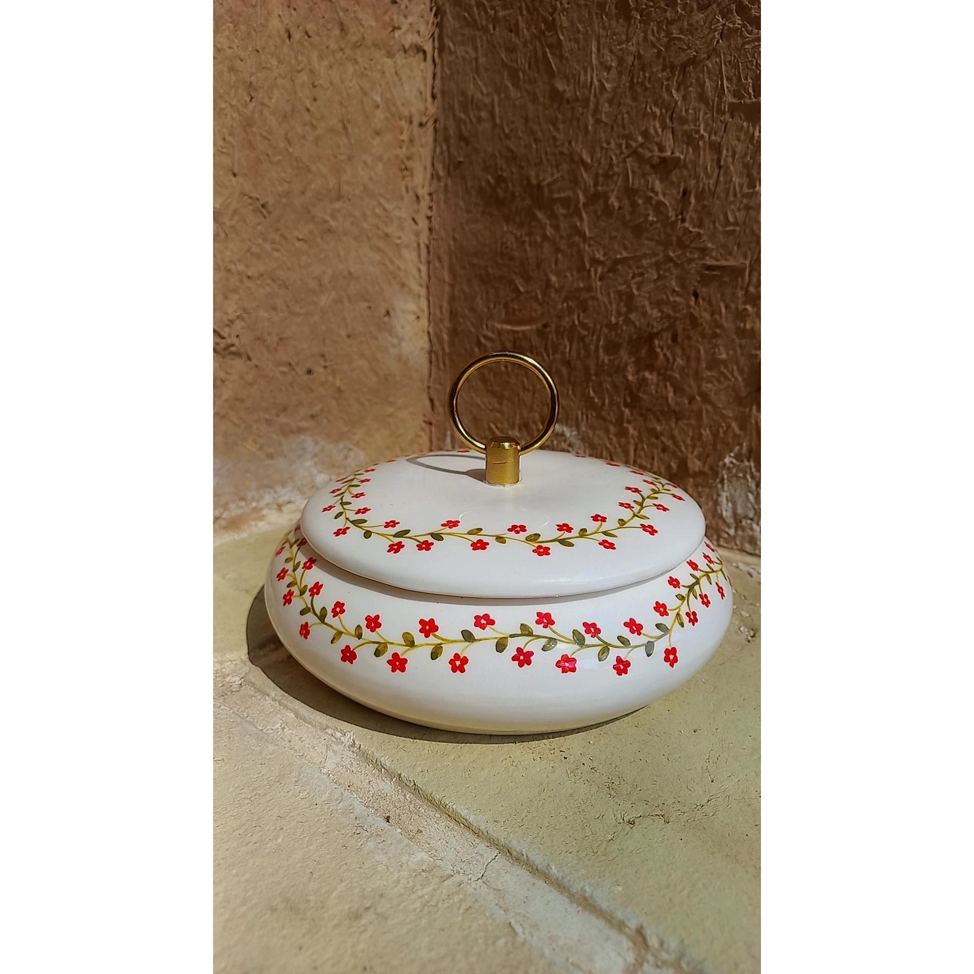 شکلات خوری گل ریسه ایجدید