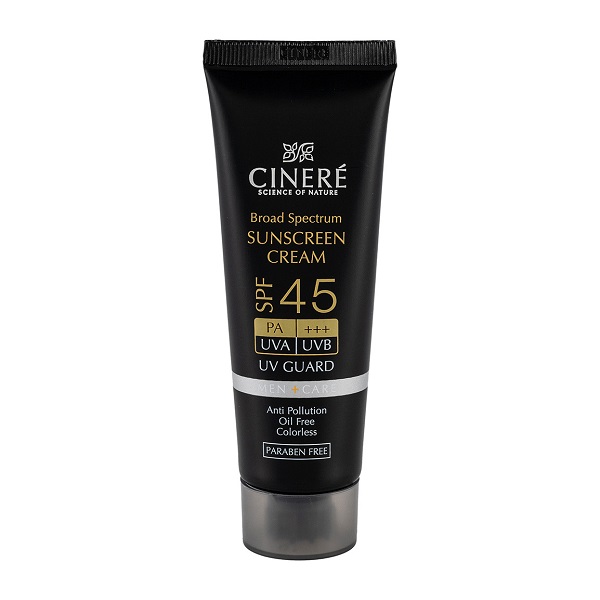 کرم ضد آفتاب بی رنگ و بدون چربی سینره با SPF45 مناسب آقایان