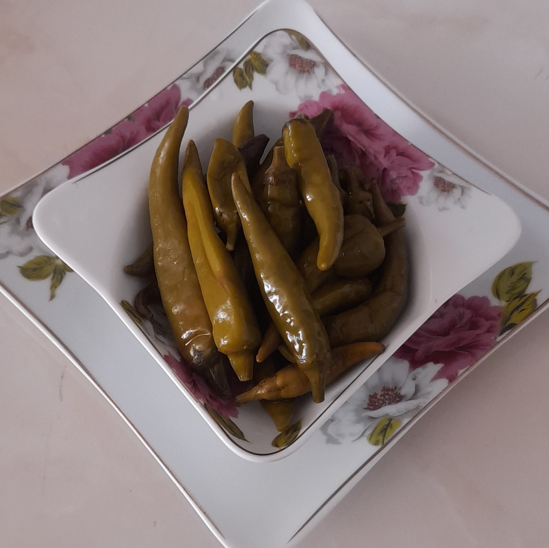 ترشی فلفل تند، ترش من گرگان