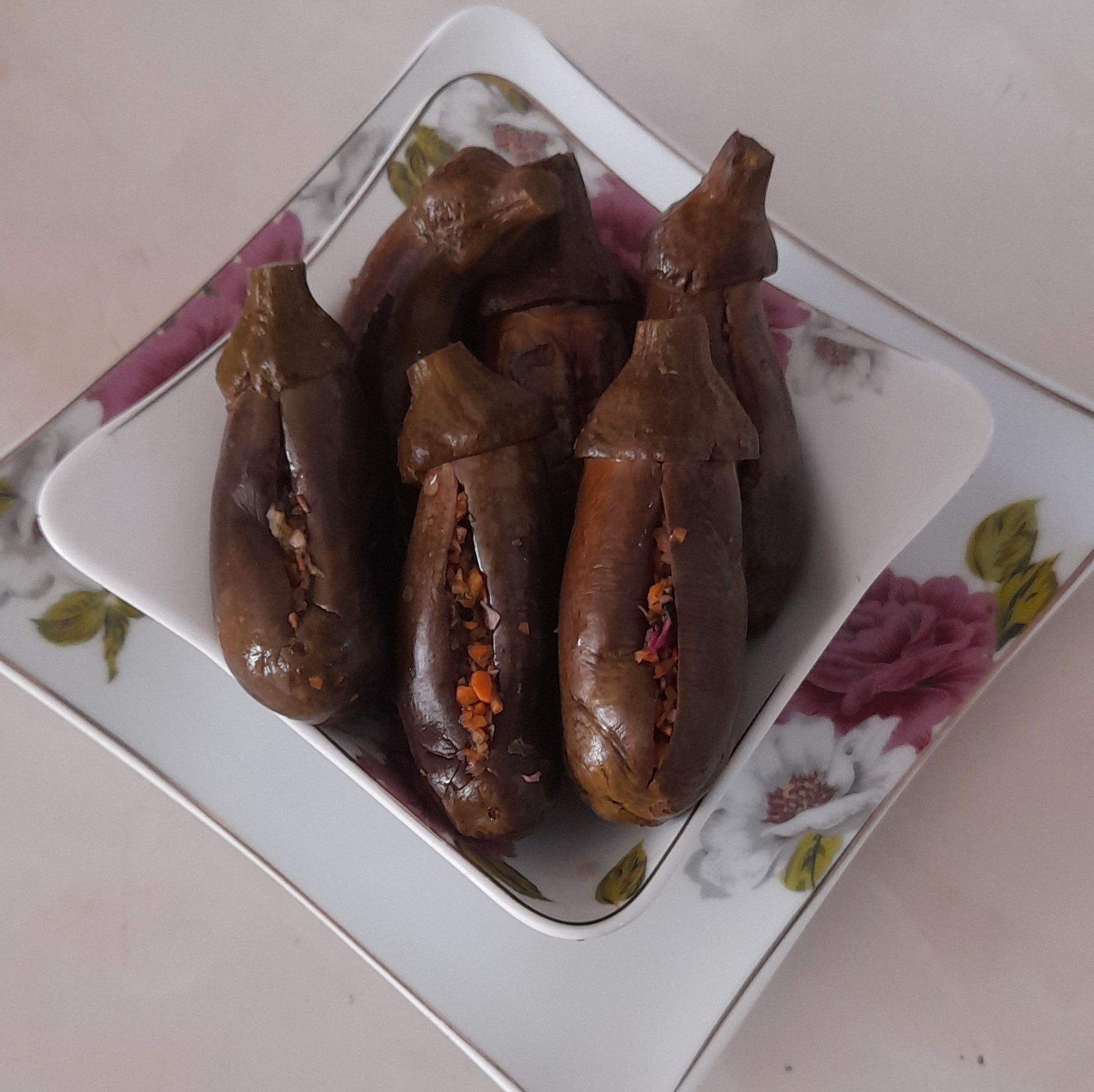 ترشی بادمجان شکم پر 