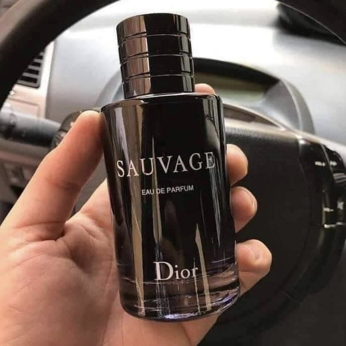 عطر ادکلن مردانه تستر دیور ساواج ادو پرفیوم 100 میل ( Dior Sauvage EDP )