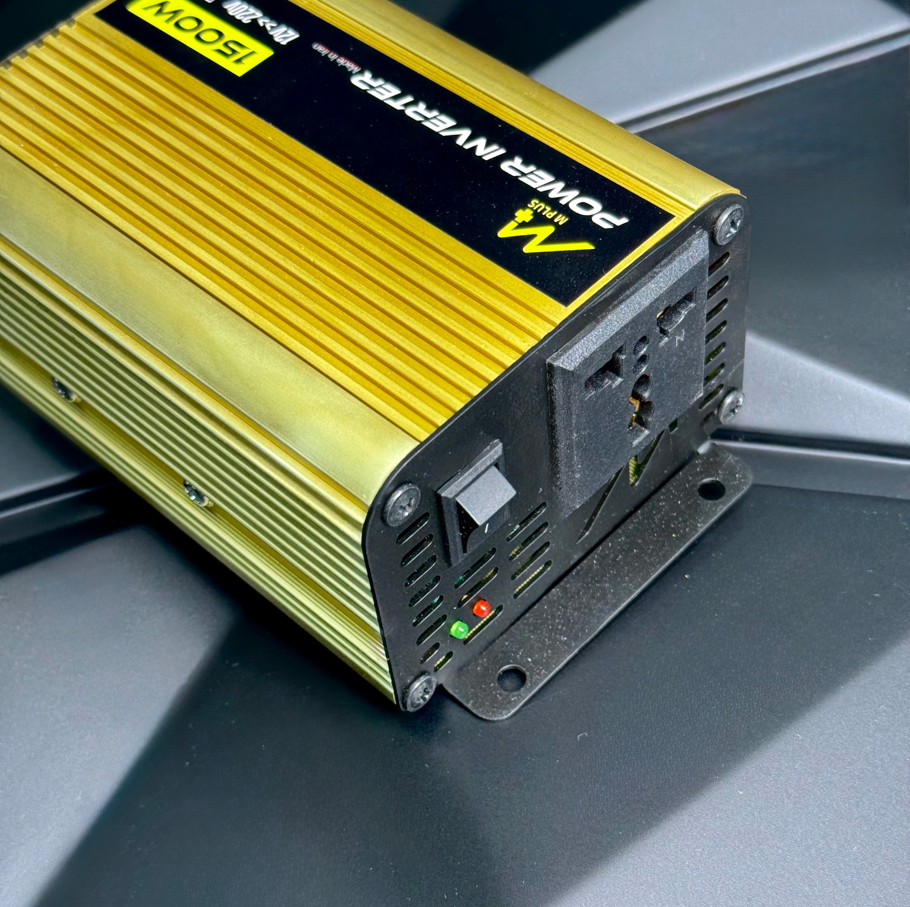 مبدل برق ام پلاس 1500 وات 12 ولت INVERTER MPLUS 1500Wجدید