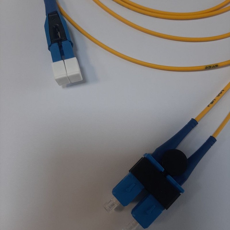 پچ کورد فیبر نوری کورنینگ مدل E727802GNZ20003Mجدید