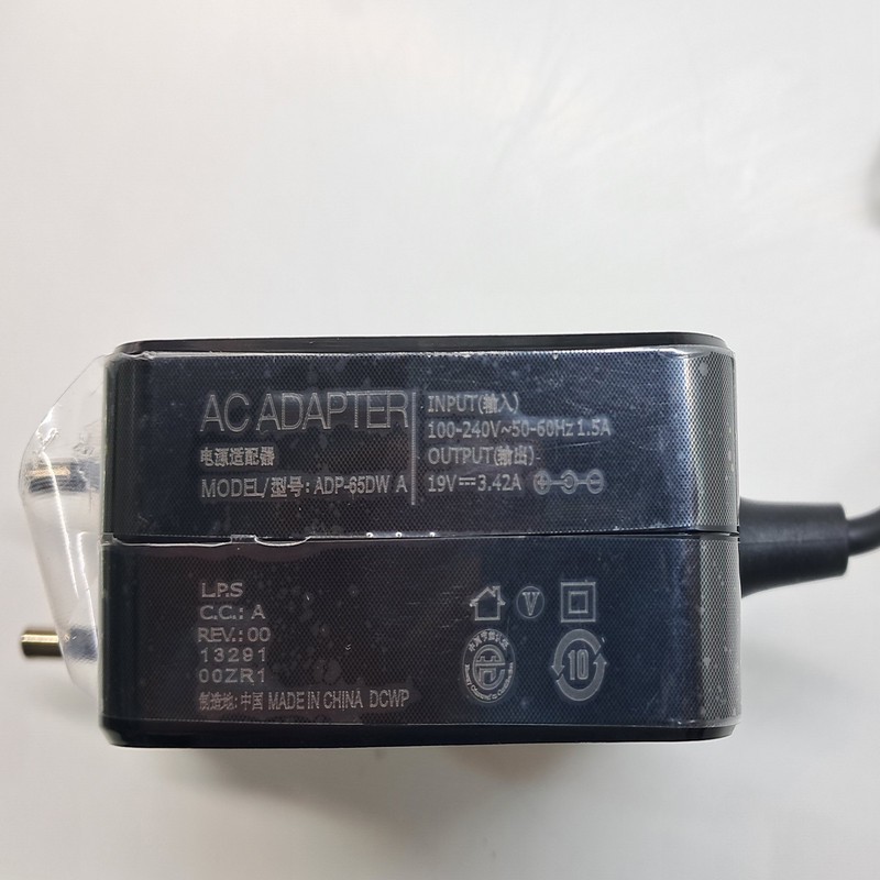 شارژر لپ تاپ 19 ولت 3.42 آمپر ایسوس مدل ADP-65DW Aجدید