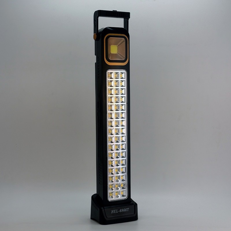 چراغ روشنایی مدل P48 Solar کد 2315 با قابلیت شارژ از طریق پنل خورشیدی و کابل USB مناسب سفرهای جاده ایجدید