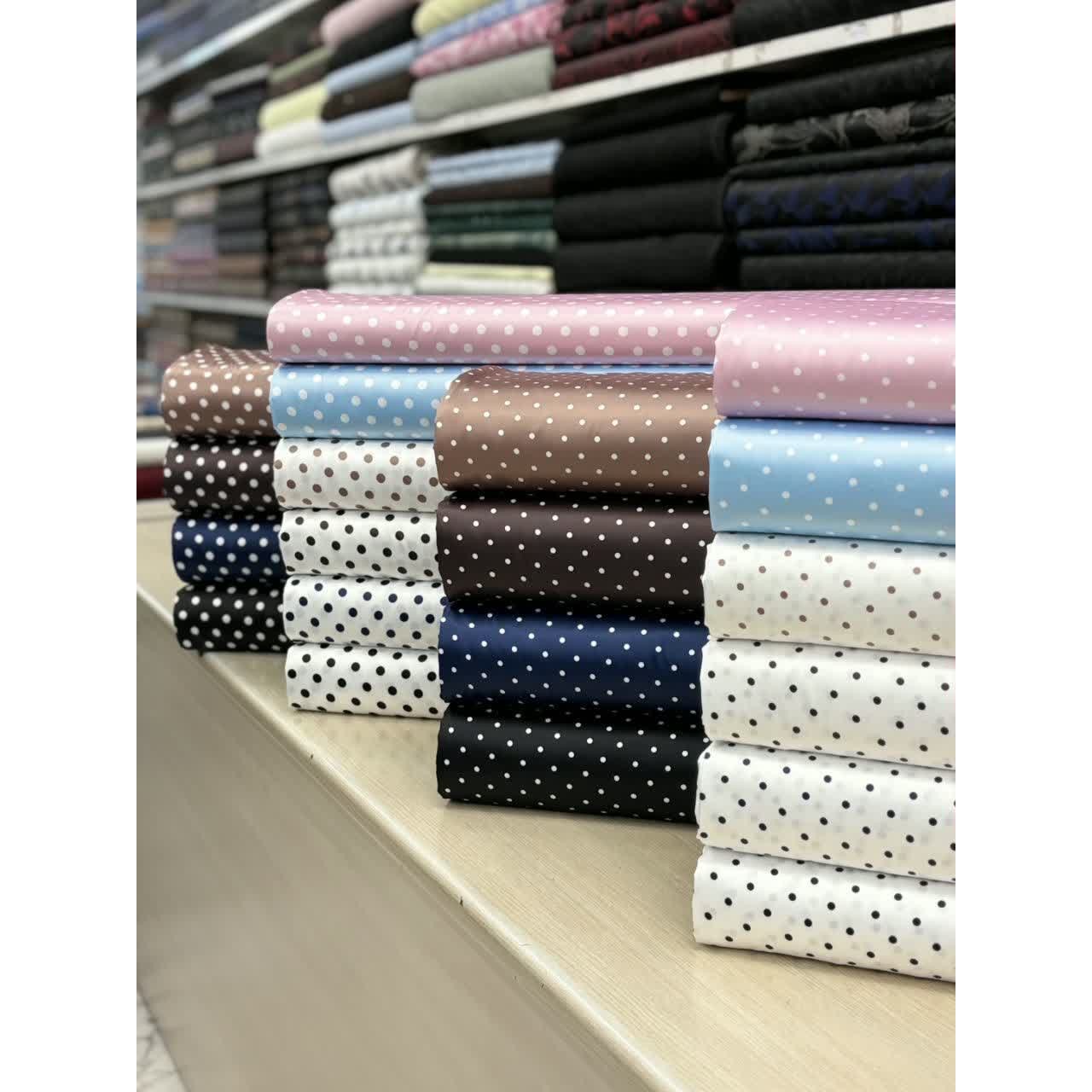 پارچه ساتن سیلک خالدارعرض 1.50