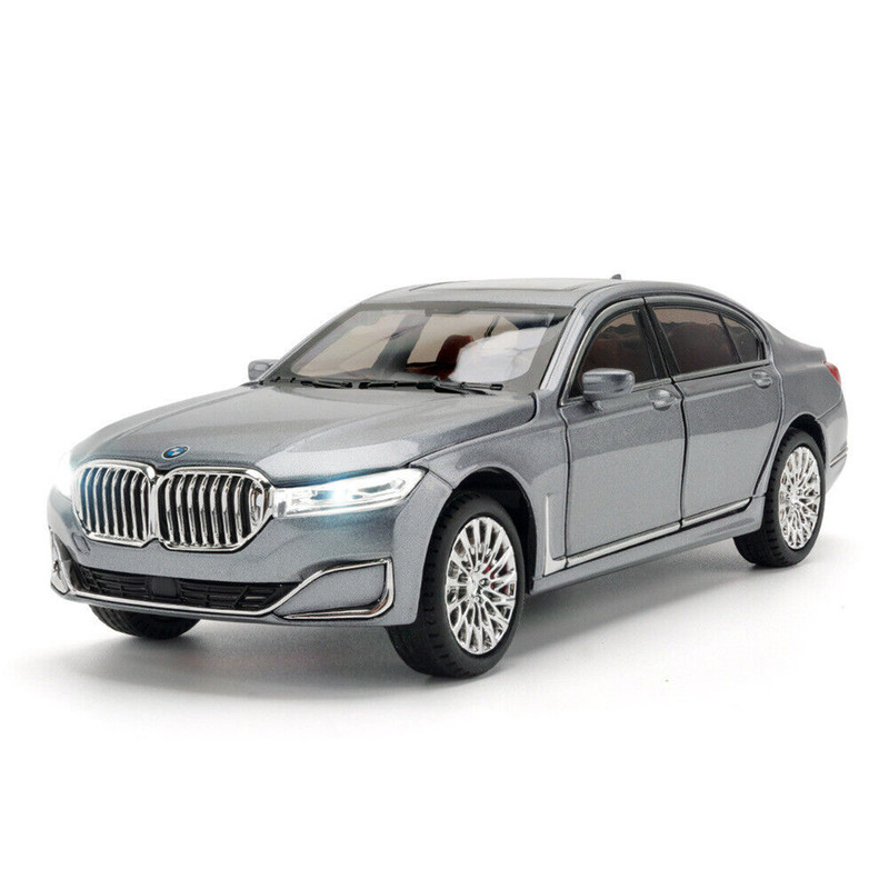 ماشین بازی مدل BMW 760جدید