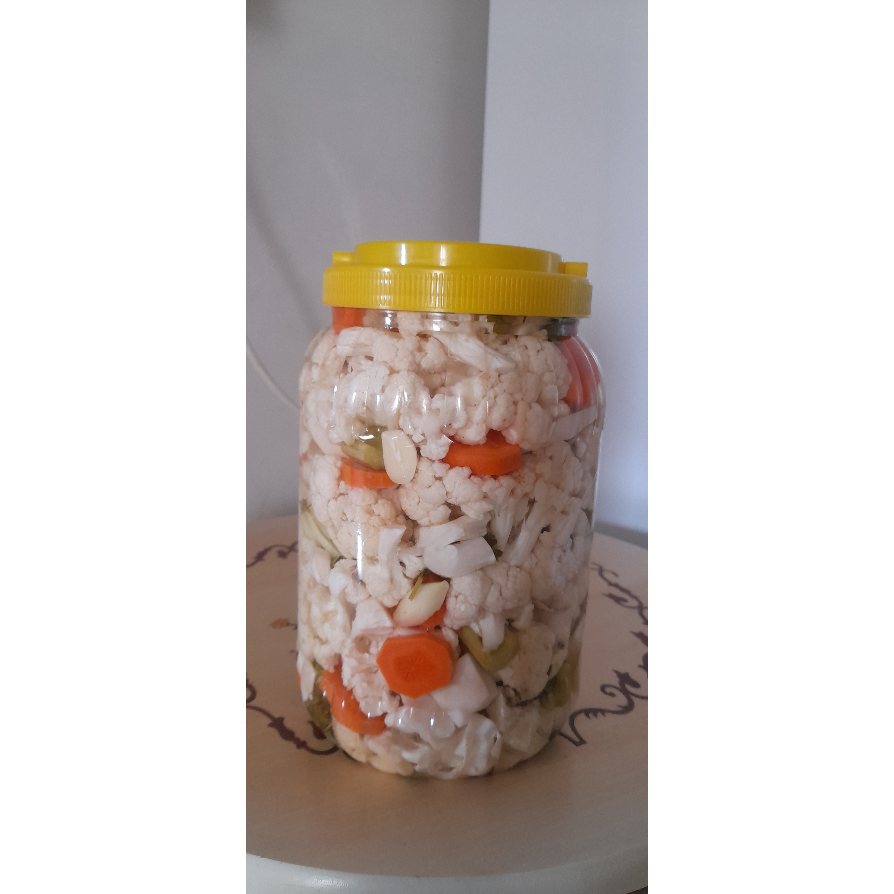 ترشی شور گل کلم ترش من گرگان