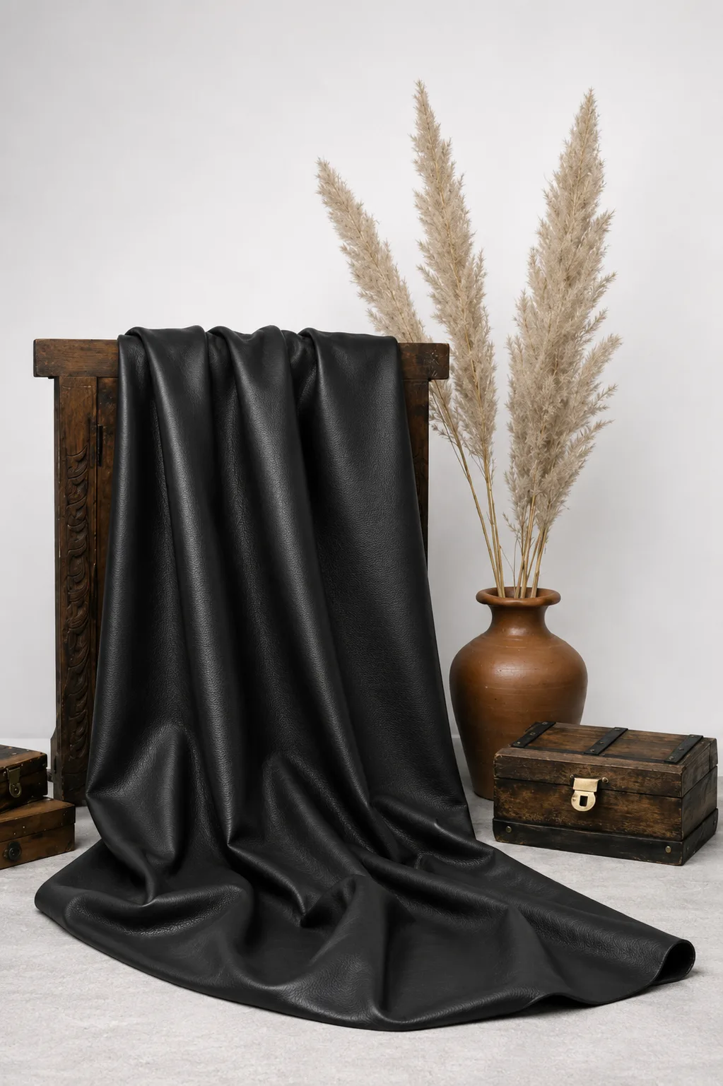 پارچه چرم تیرکمانی مشکی گرم پایین