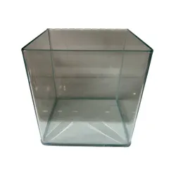 آکواریوم کد8069 سایز 19*17*21 سانتی متر