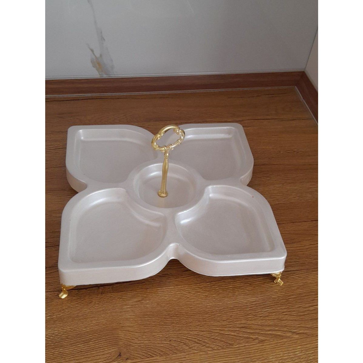 اردورخوری طرح برگ کد 1